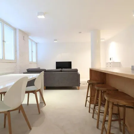 Spacious For 2 With Sauna In Punavuori Helsinki