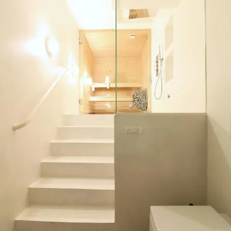 Spacious For 2 With Sauna In Punavuori Helsinki